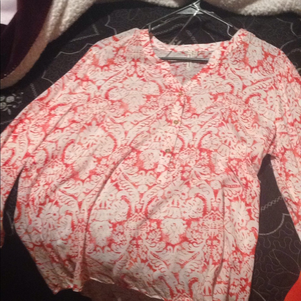 Shirts - Picture 2 of 4